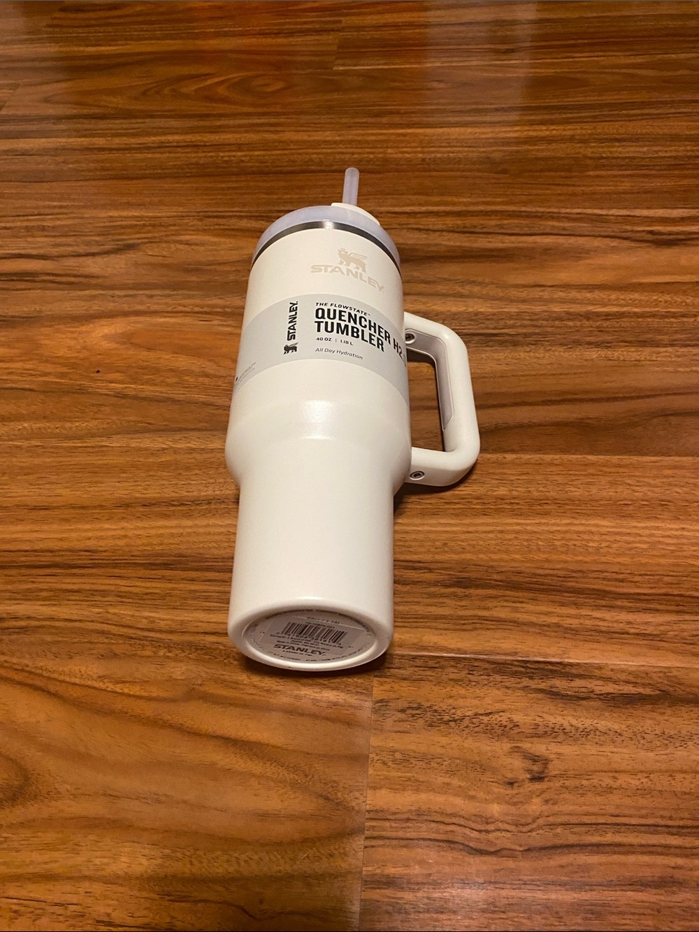Stanley White Insulated Quencher Tumbler with Handle & Straw